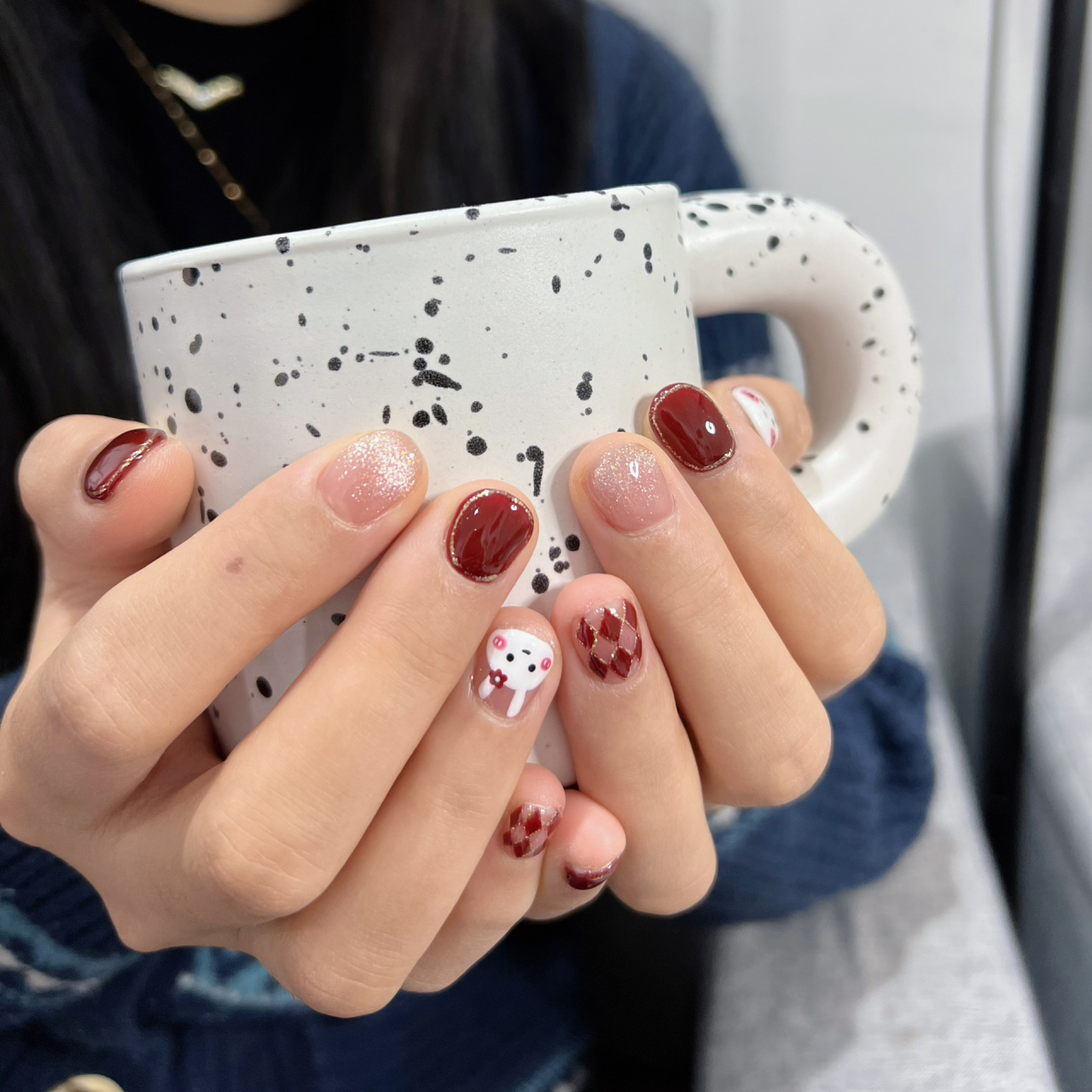 2023新年美甲丨手绘兔子92 短指甲系列 短指甲也能拥有的手绘兔兔