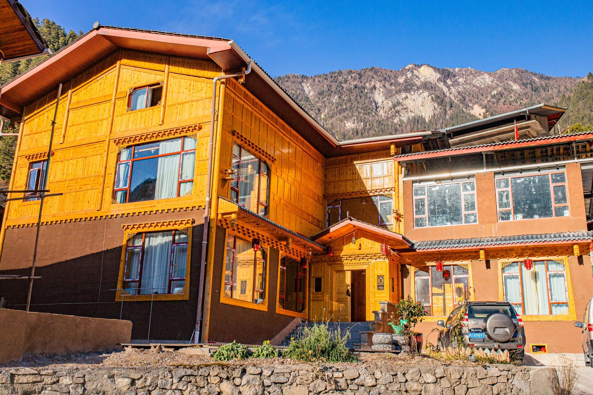 九寨沟景区内民宿大全!人均100