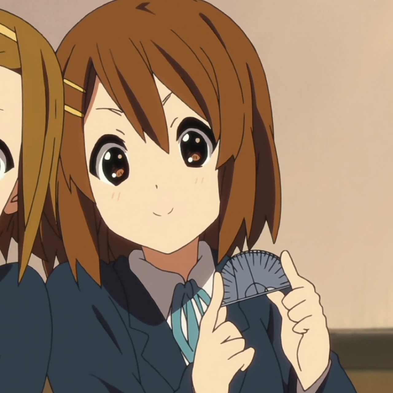 头像|轻音少女 女孩子就是要贴贴97