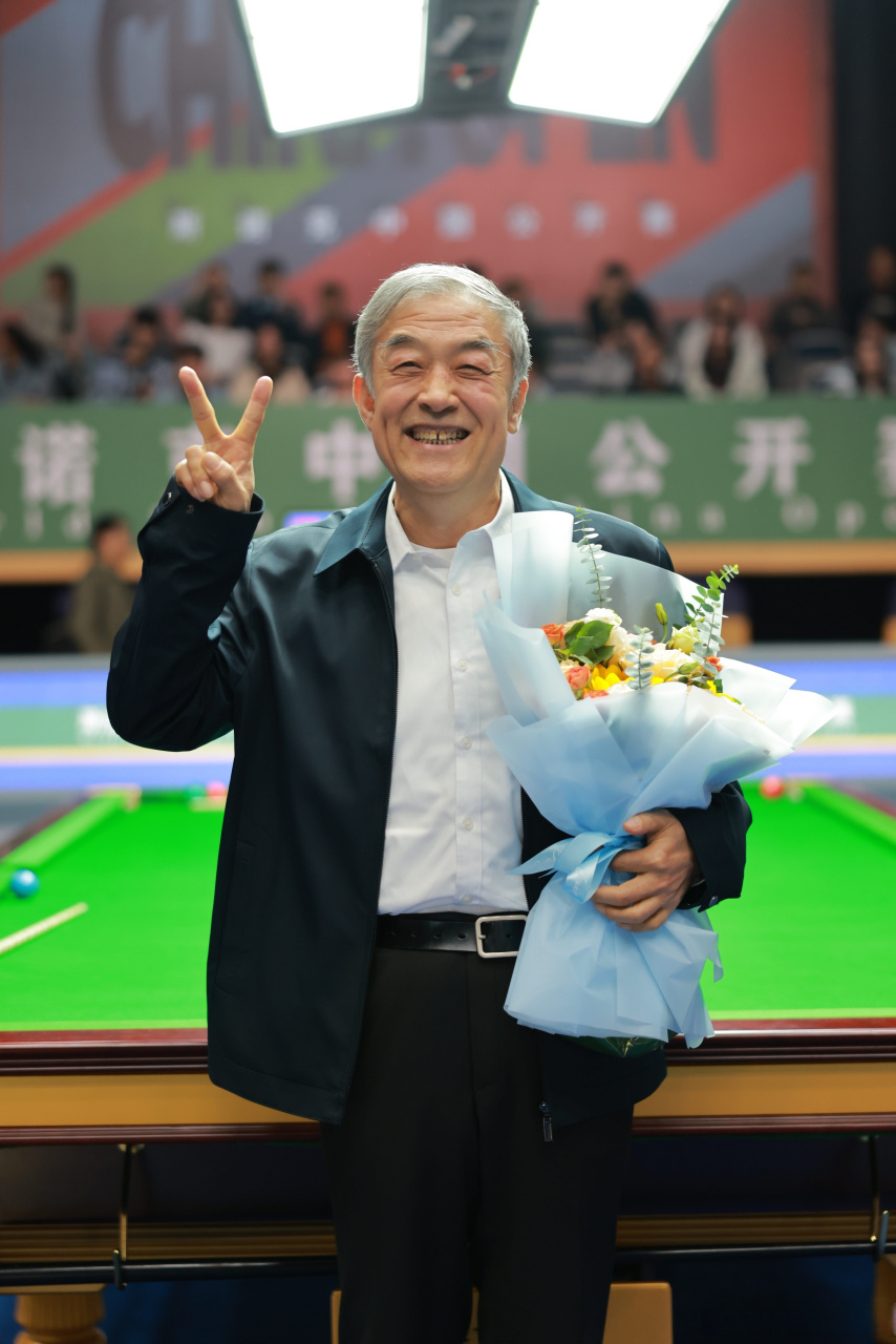 育人育心,桃李满园,贺文丰要去享受退休生活了,期待再相遇!