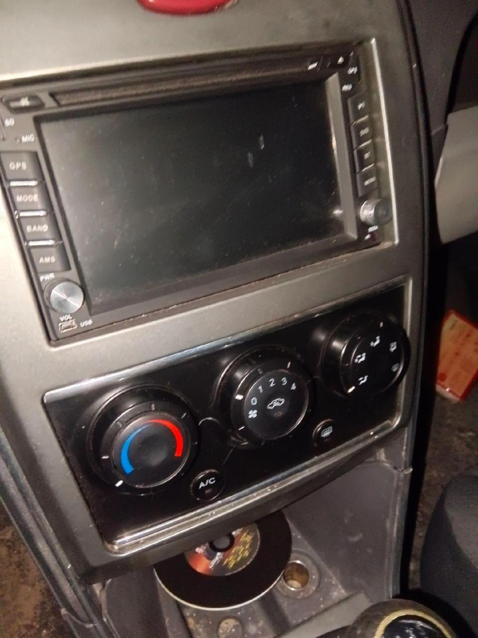 天津一汽 威志v2 拆车件 汽车配件 《五大总成不卖》前杠总成 中网