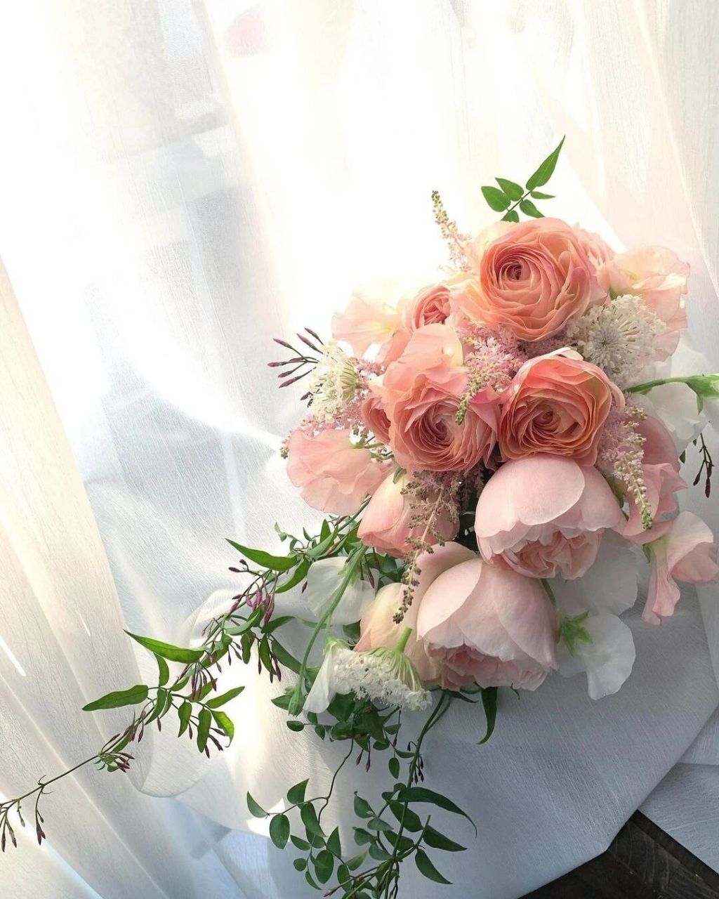 小巧可爱的迷你手捧花