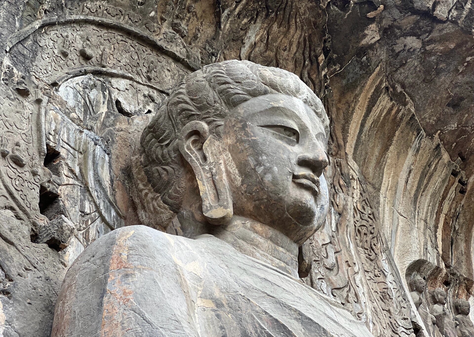 龙门卢舍那大佛 穿越千年的微笑