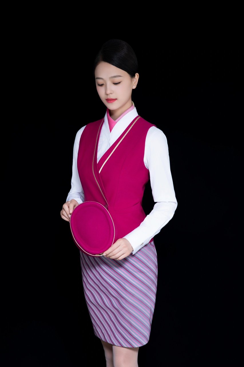 南航制服 本家的制服还是要有的