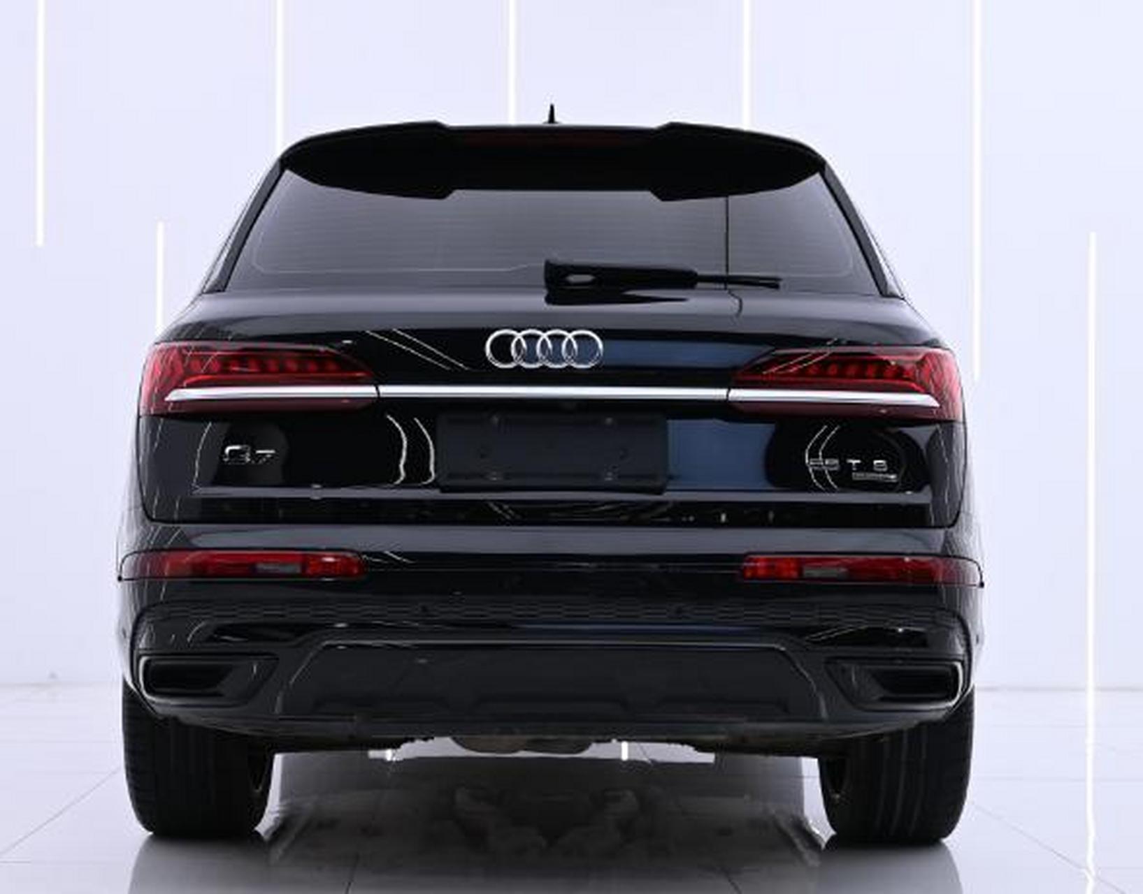 奥迪q7 sline运动型 售价:44万元 上牌日期:2021年3月 车辆车型:越野