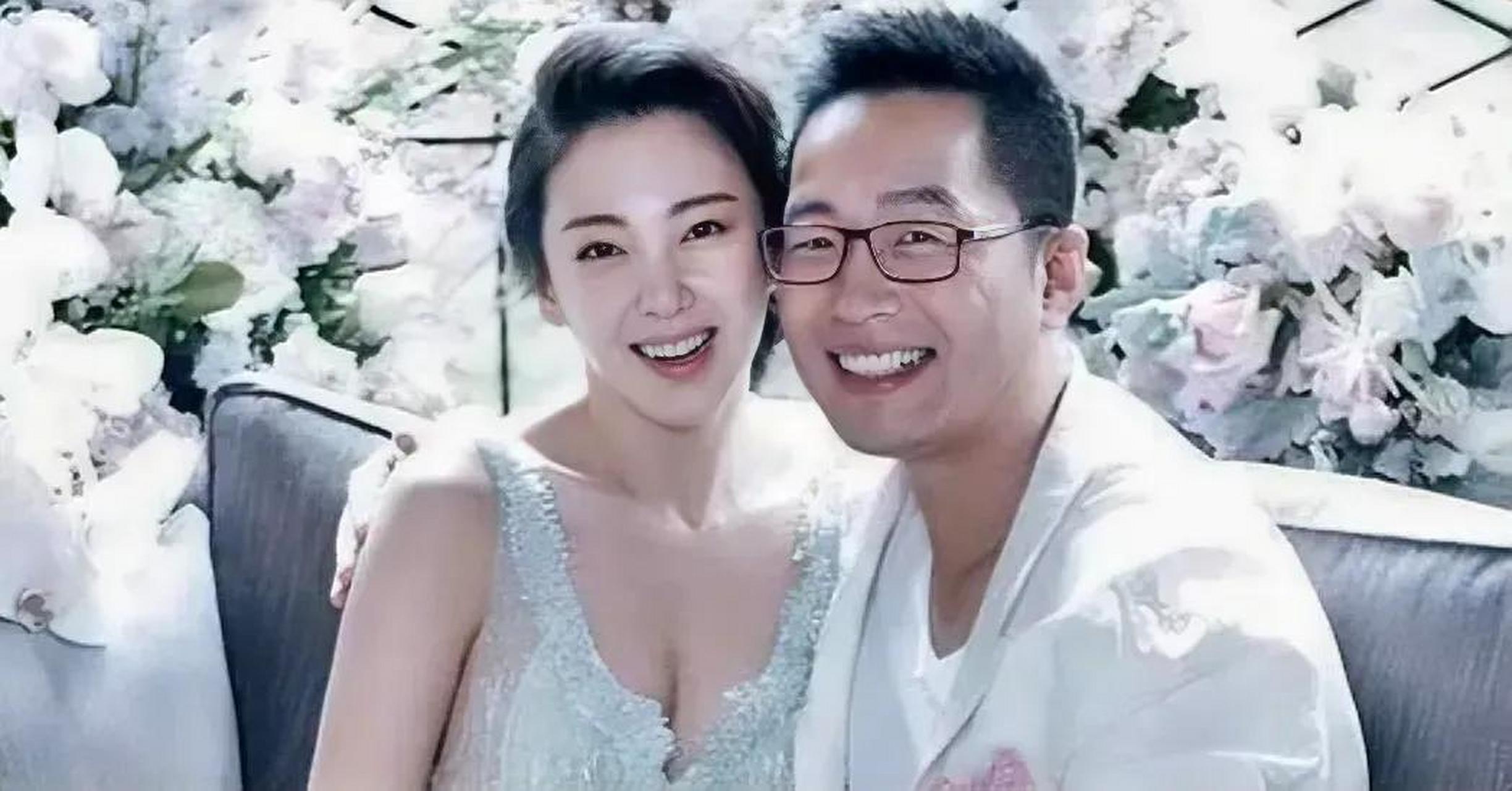 张雨绮和相识70天的富商袁巴元闪婚,不久后就火速生下了一对龙凤胎