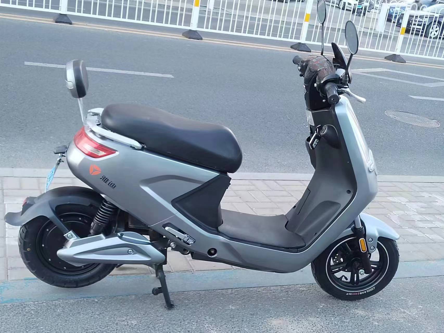 雅迪小s6020大电池置换价只要1199米