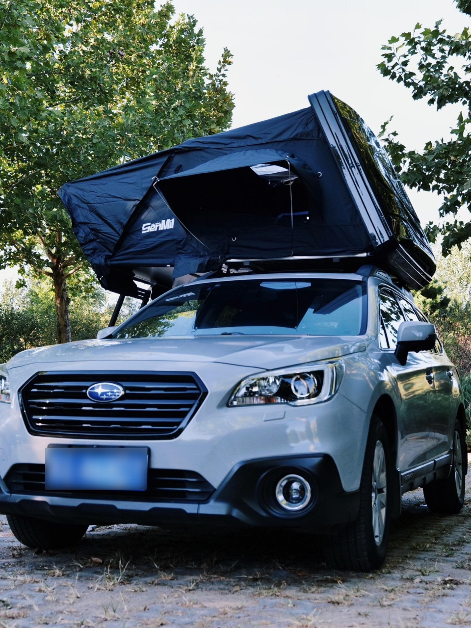越野车suv车顶帐篷(斯巴鲁傲虎)趁着初秋不冷不燥的好天气,寻一处自然