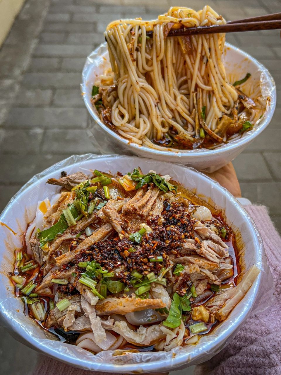 昆明|从北到西都要去吃的保山火烧肉凉米线 收藏了好久的一家火烧肉凉