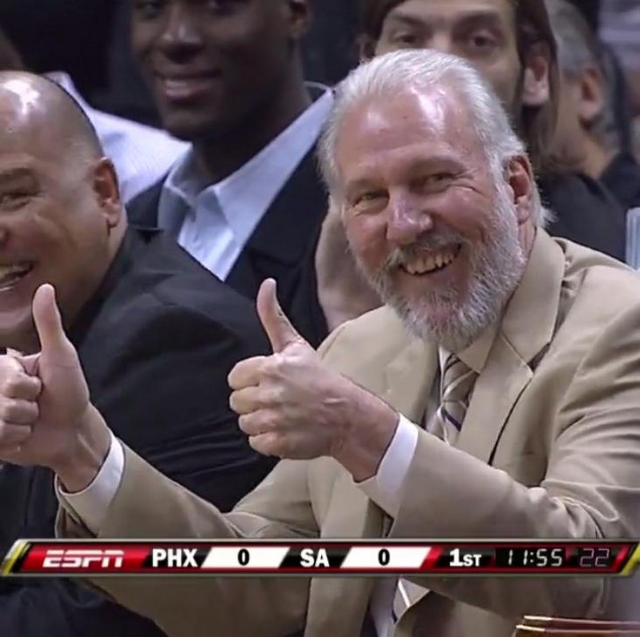 波波维奇开场5秒祭出"砍鲨战术",奥尼尔一脸懵,直到看见波波维奇竖起