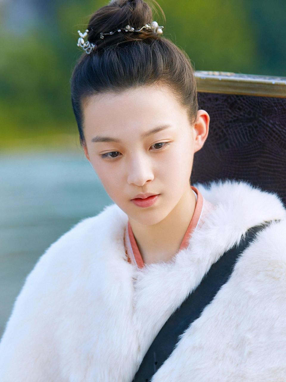 关于《庆余年》叶轻眉给范闲移植记忆之我见 《庆余年》中的神秘角色