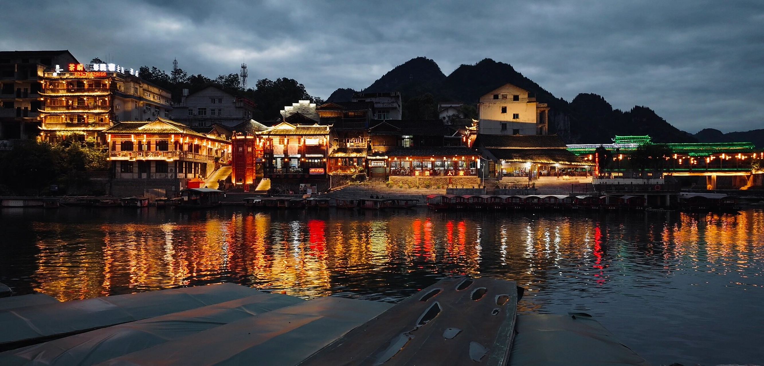 湖南最安逸的小镇--边城茶峒 等 一城烟雨  渡 一世情缘 我知道你会来
