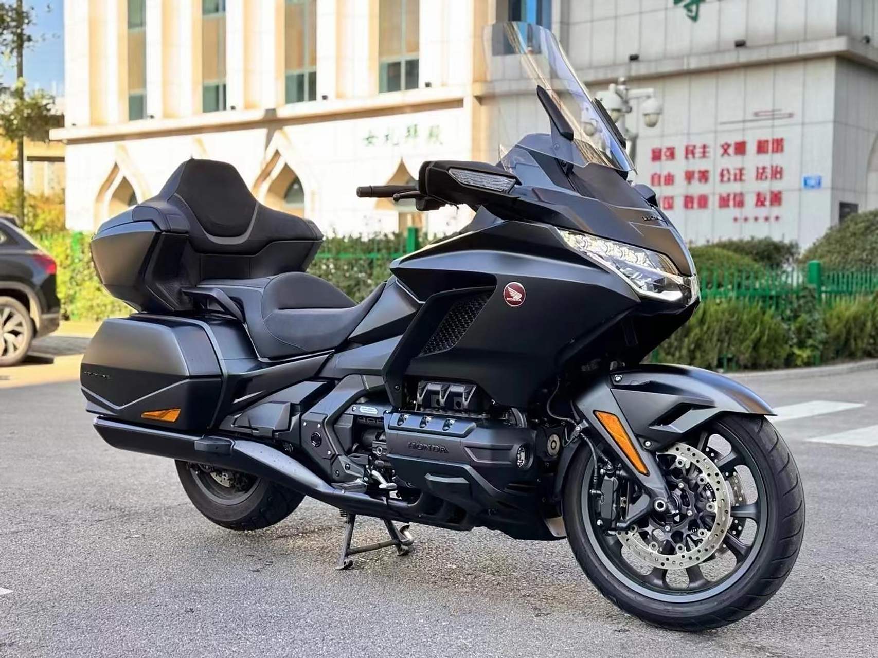 本田金翼1800 中配黑武士 全车隐形车衣 全车零瑕疵 4900公里 价格