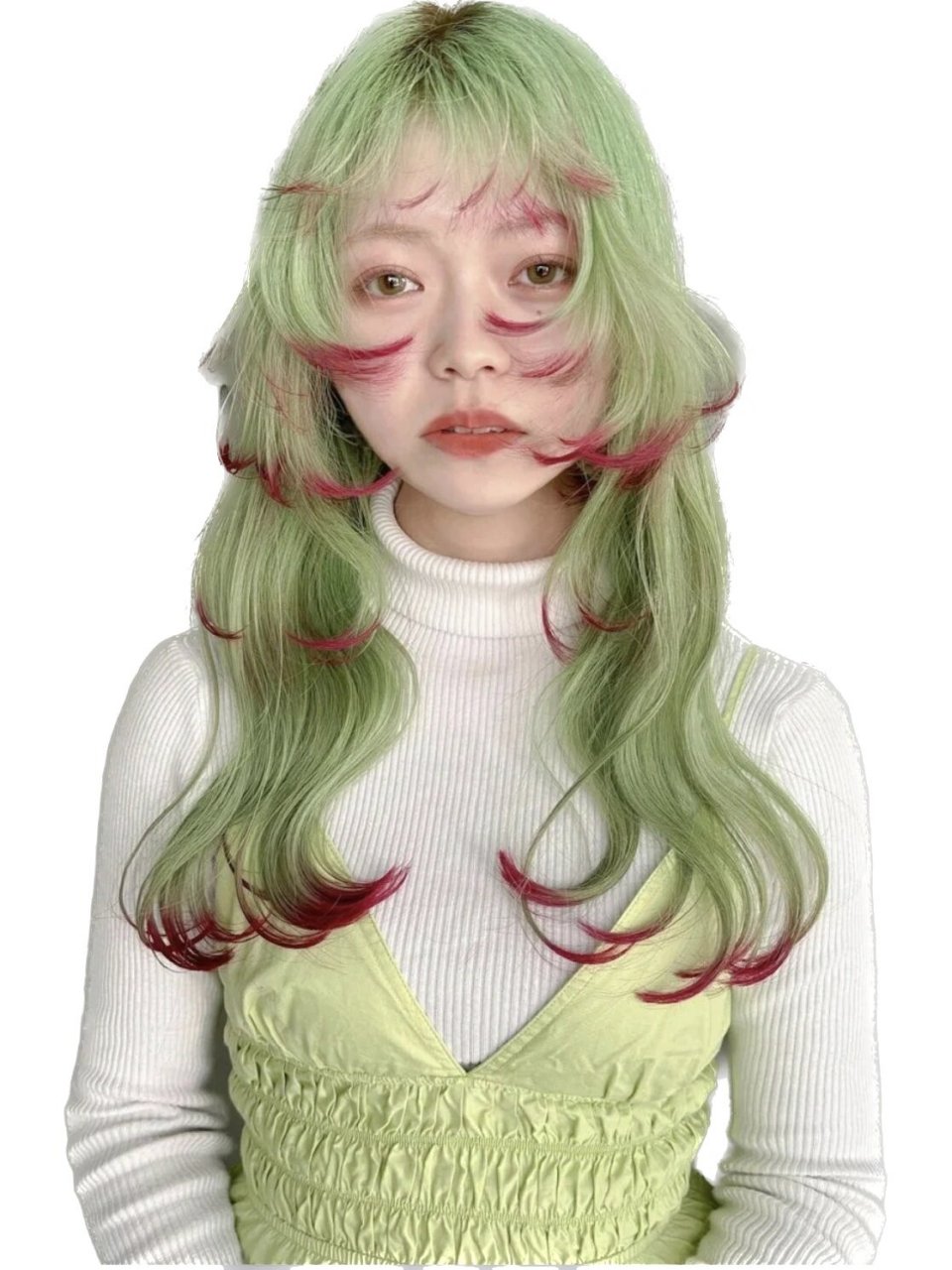 像绿色蜥蜴一样的发色 长发公主切 区域染发 淡绿色搭配发尾红色