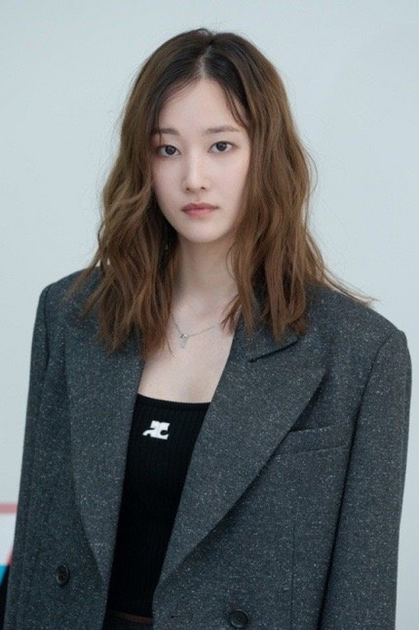 全钟瑞# 确定出演ott tving新剧《#于氏王后#》女主角.