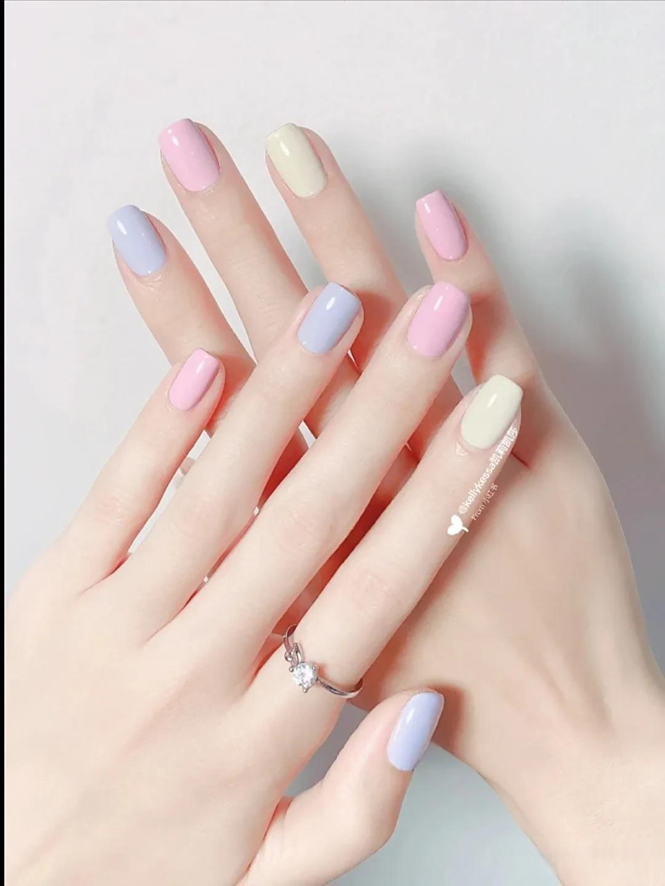 多巴胺女孩的最爱夏日限定马卡龙美甲分享温柔美甲 .