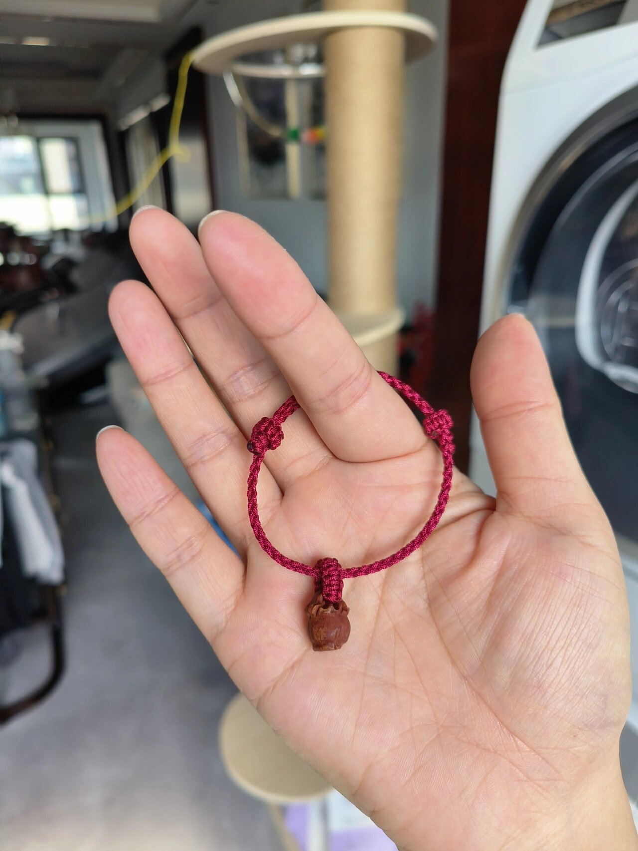 桃核小篮子手编红绳