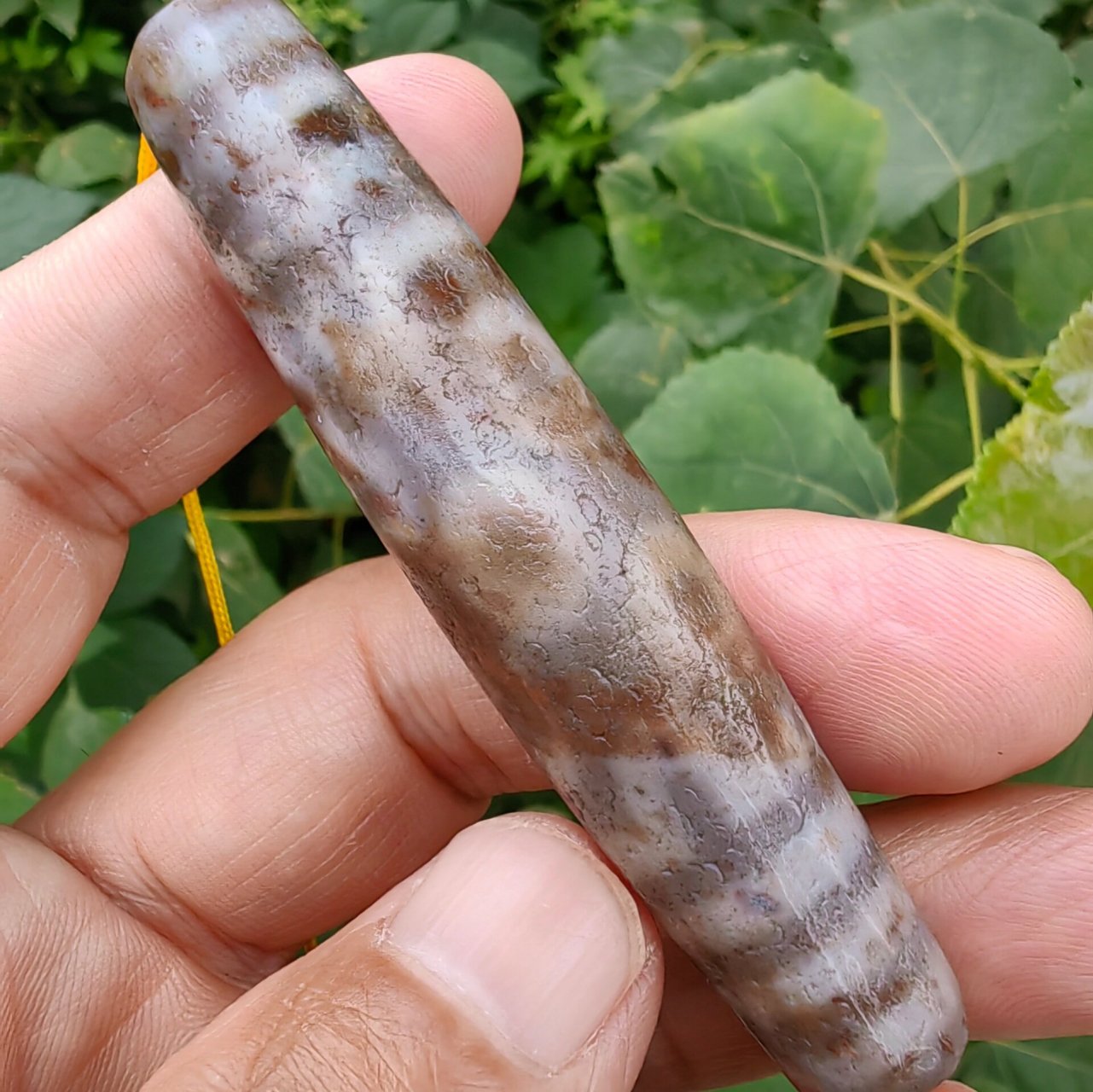 天降石九眼石页岩象雄七眼天珠,见者吉祥.