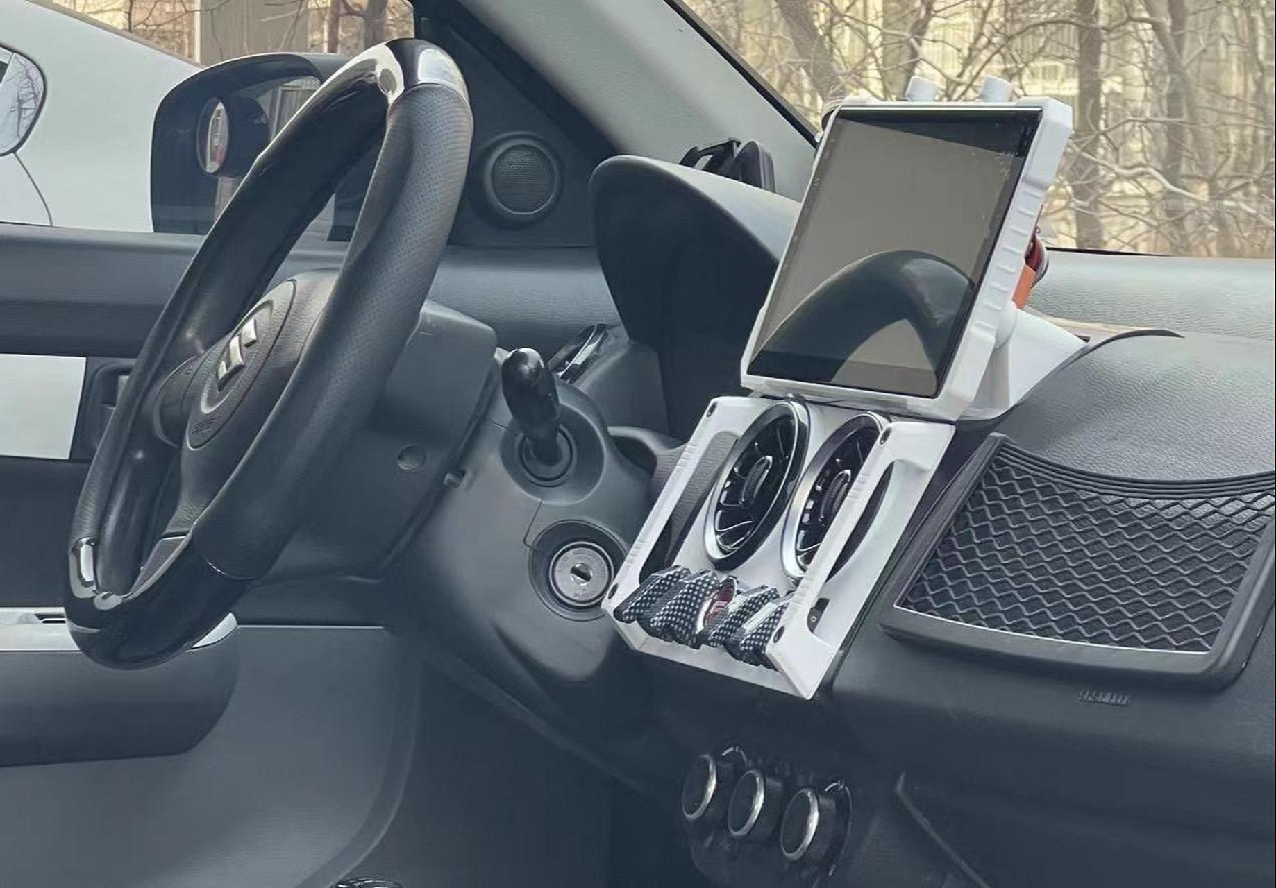 铃木雨燕中控改装 这小玩意看着真不错哦