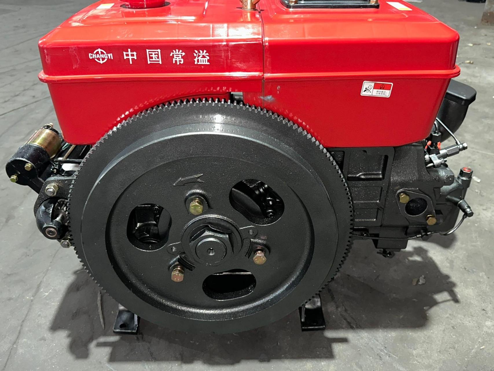 常溢牌32马力柴油机