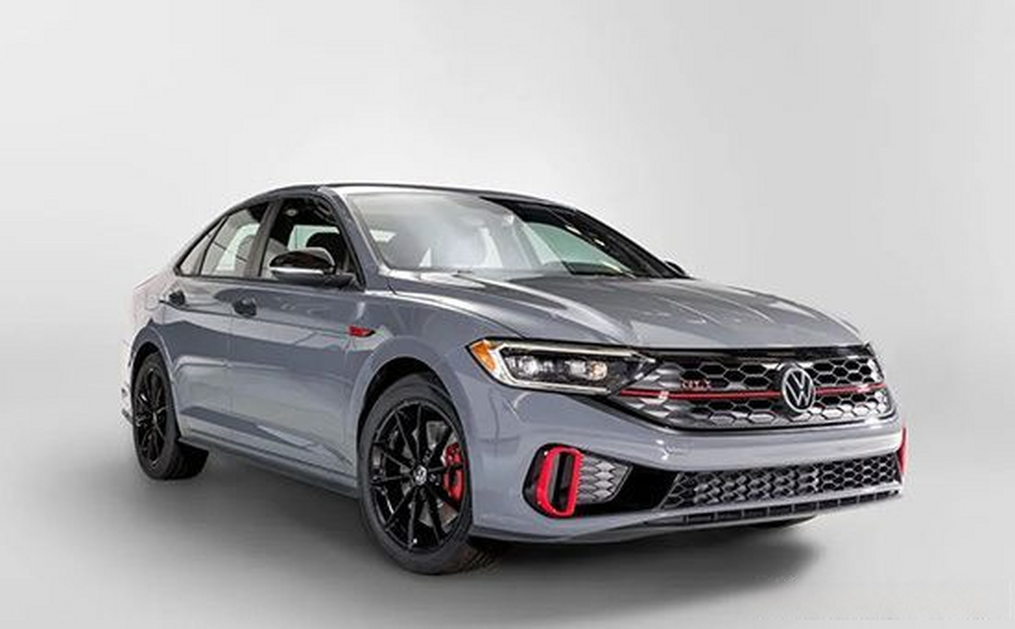 限量1984辆 大众jetta gli 40周年版发布  日前,海外媒体曝光一组新款