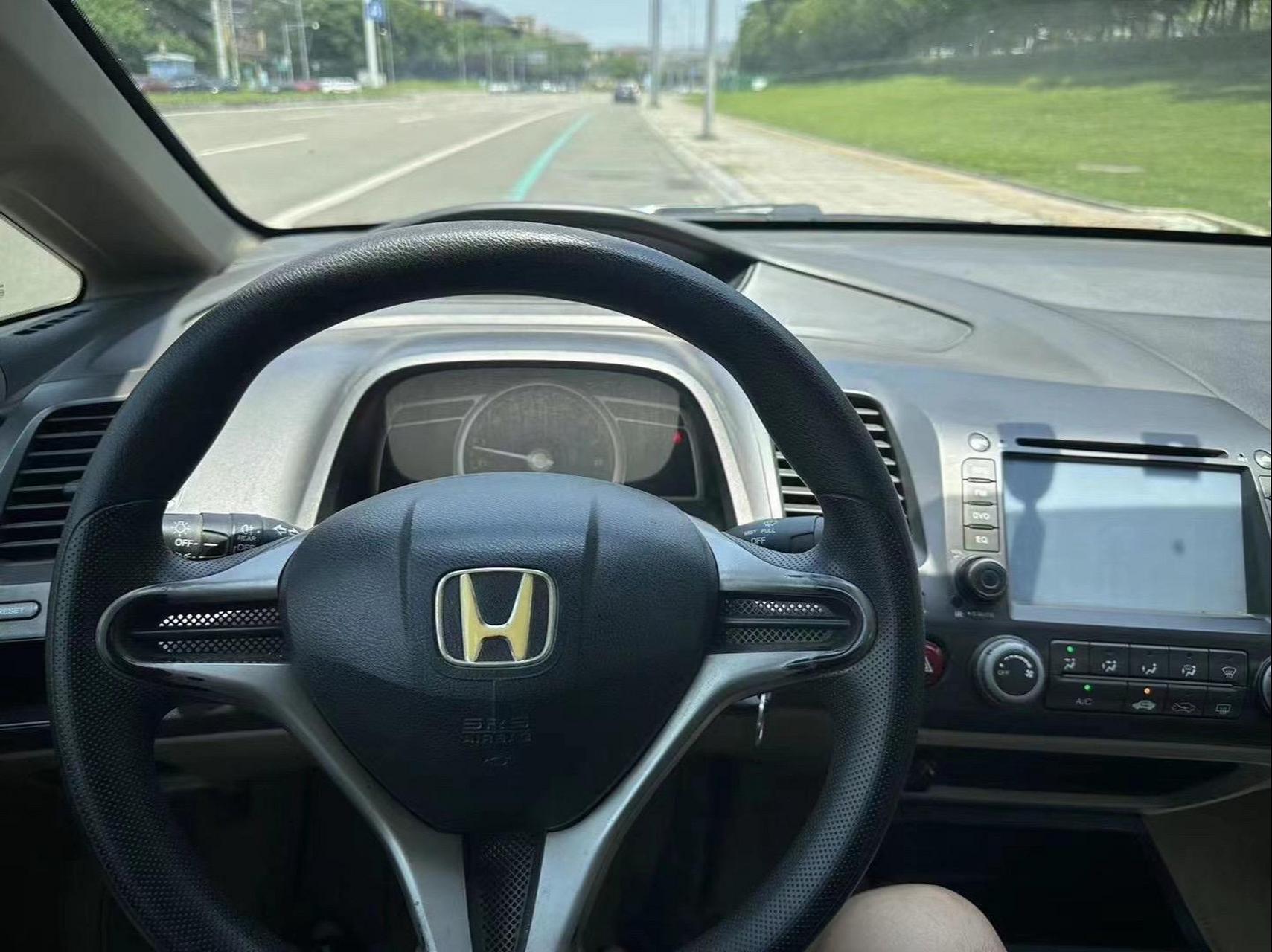 2010年12月上牌本田思域1.