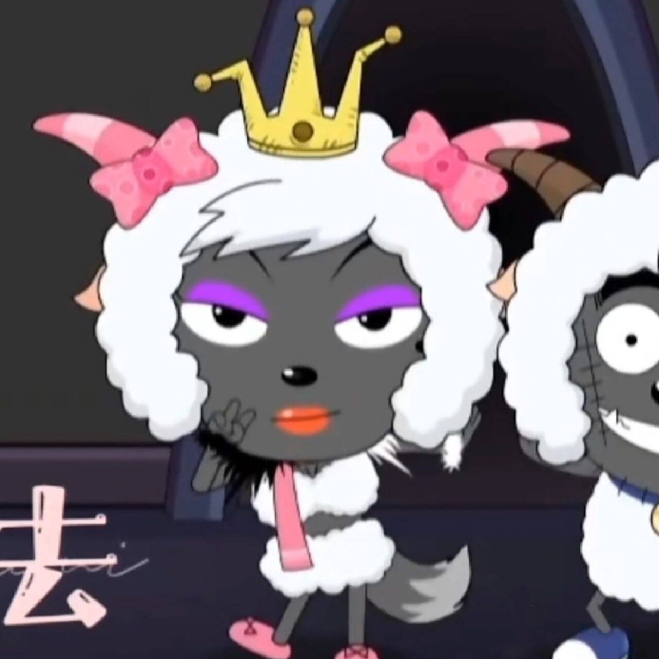 左滑看拟人版红太狼