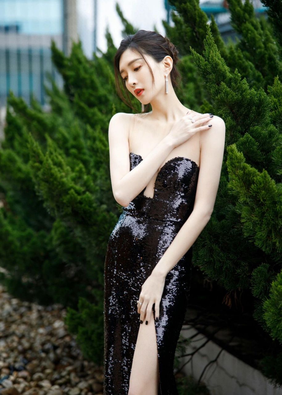 江疏影 性感写真