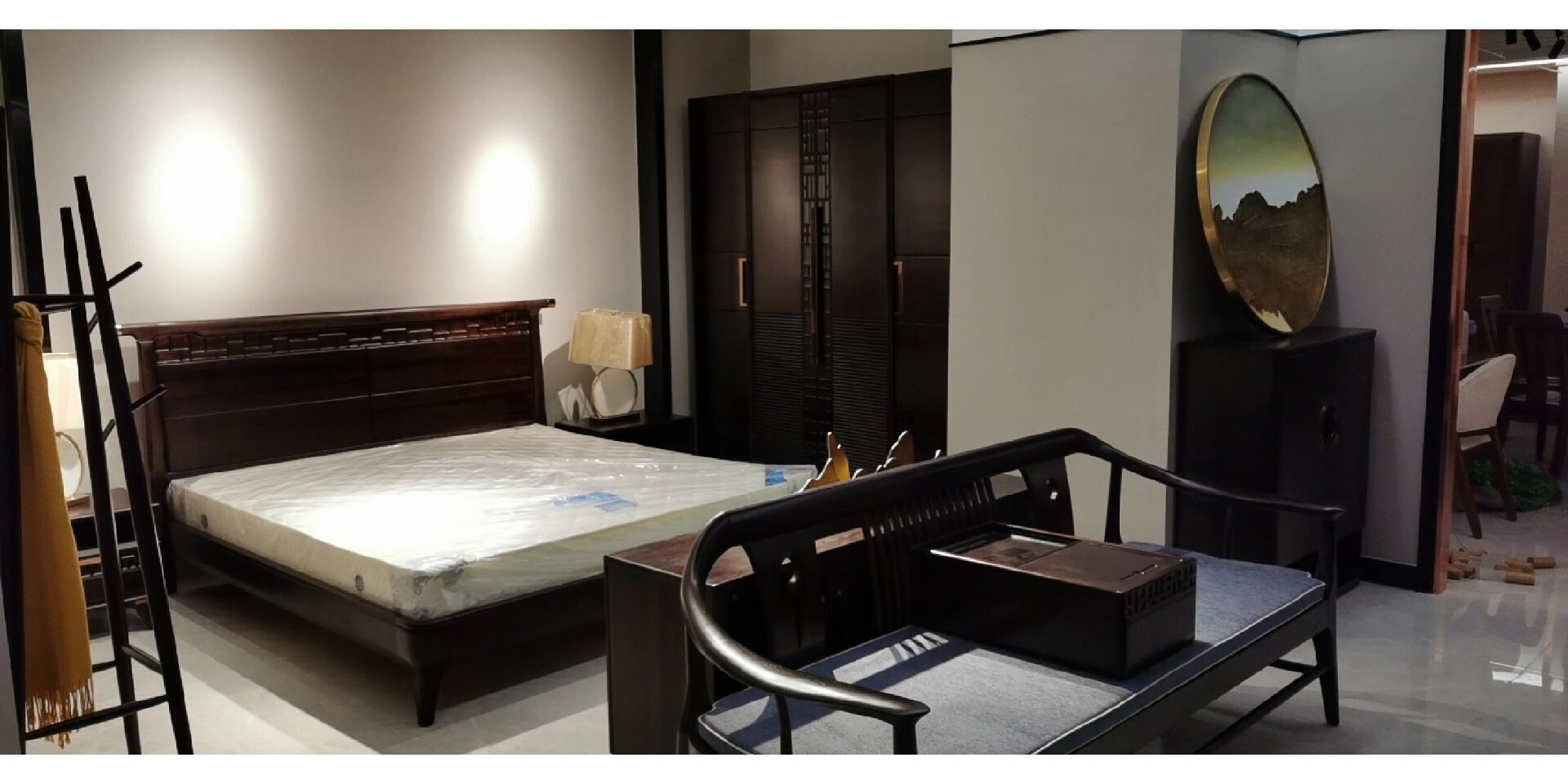 蓝鸟黑檀木大床 蓝鸟家具黑檀木1.