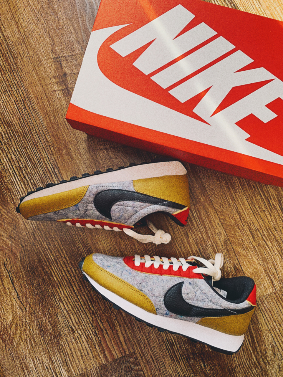 简单粗bao滴告诉尼萌 这双nike daybreak99 配色真的绝了9399