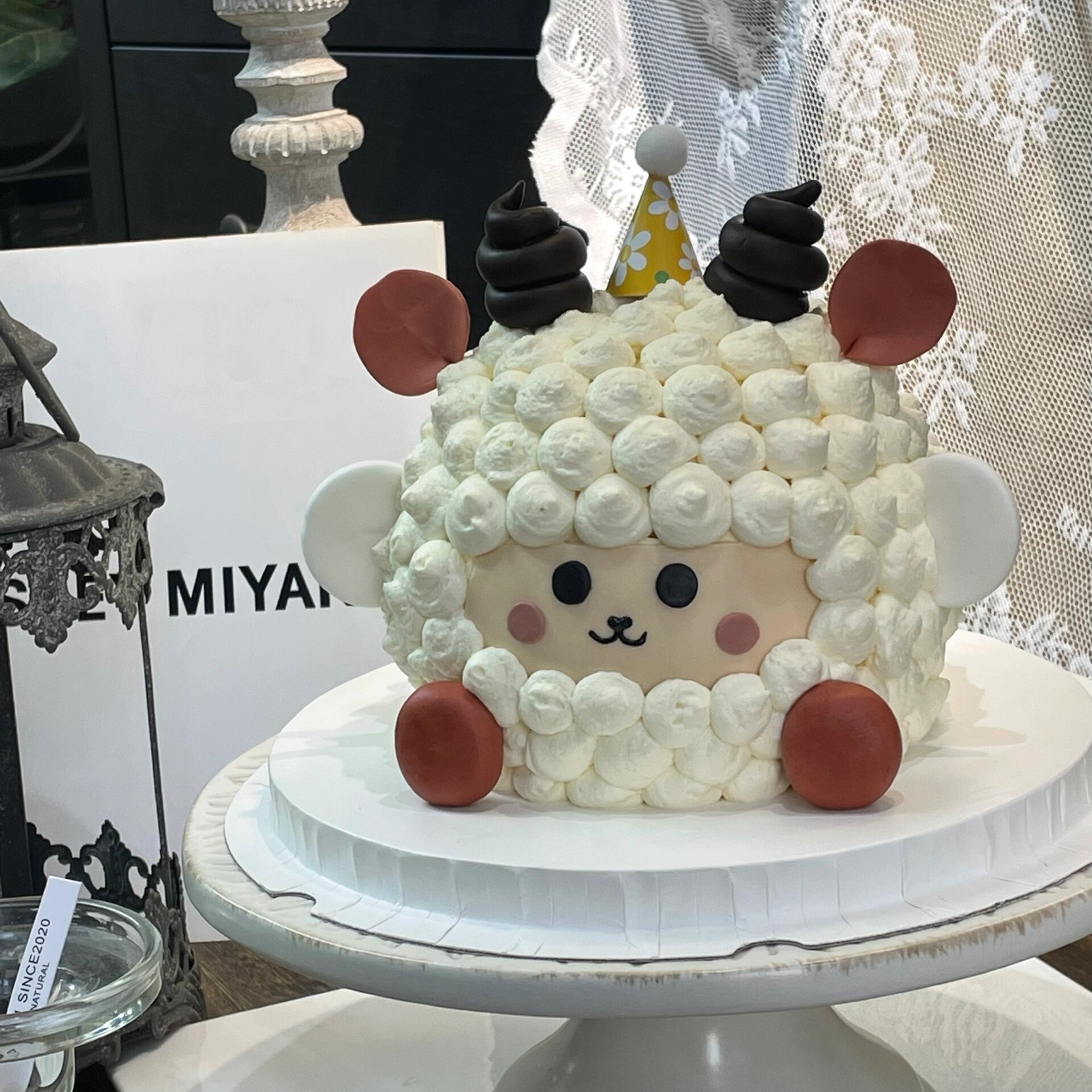 喜羊羊?卡通羊造型生日蛋糕