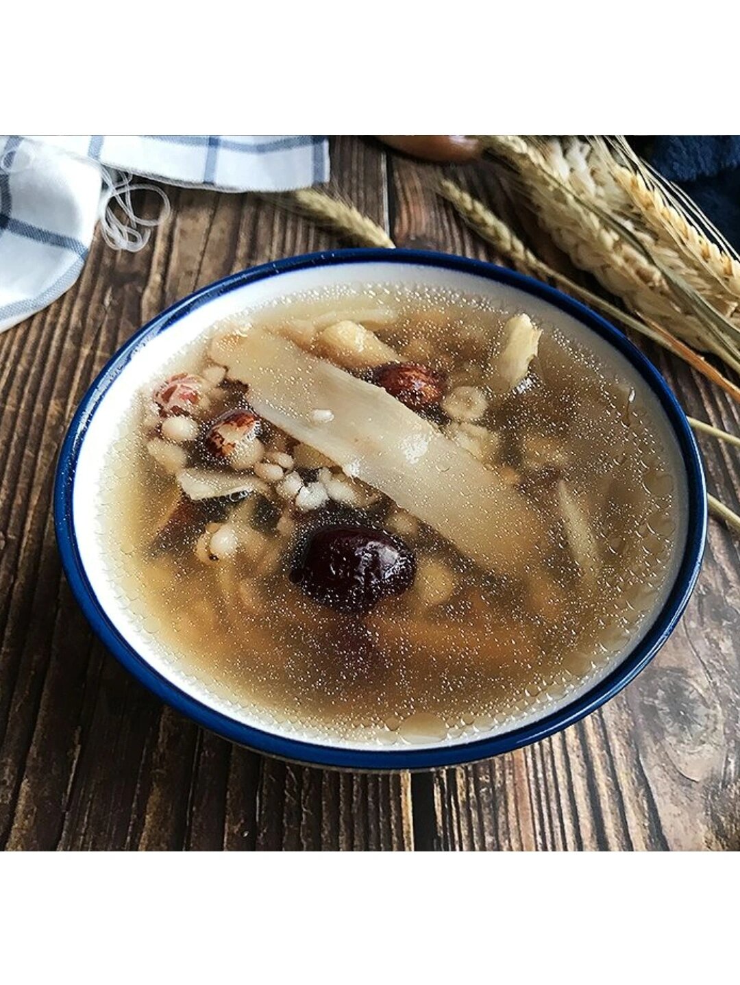 广东人必备,人手一碗的清补凉汤!