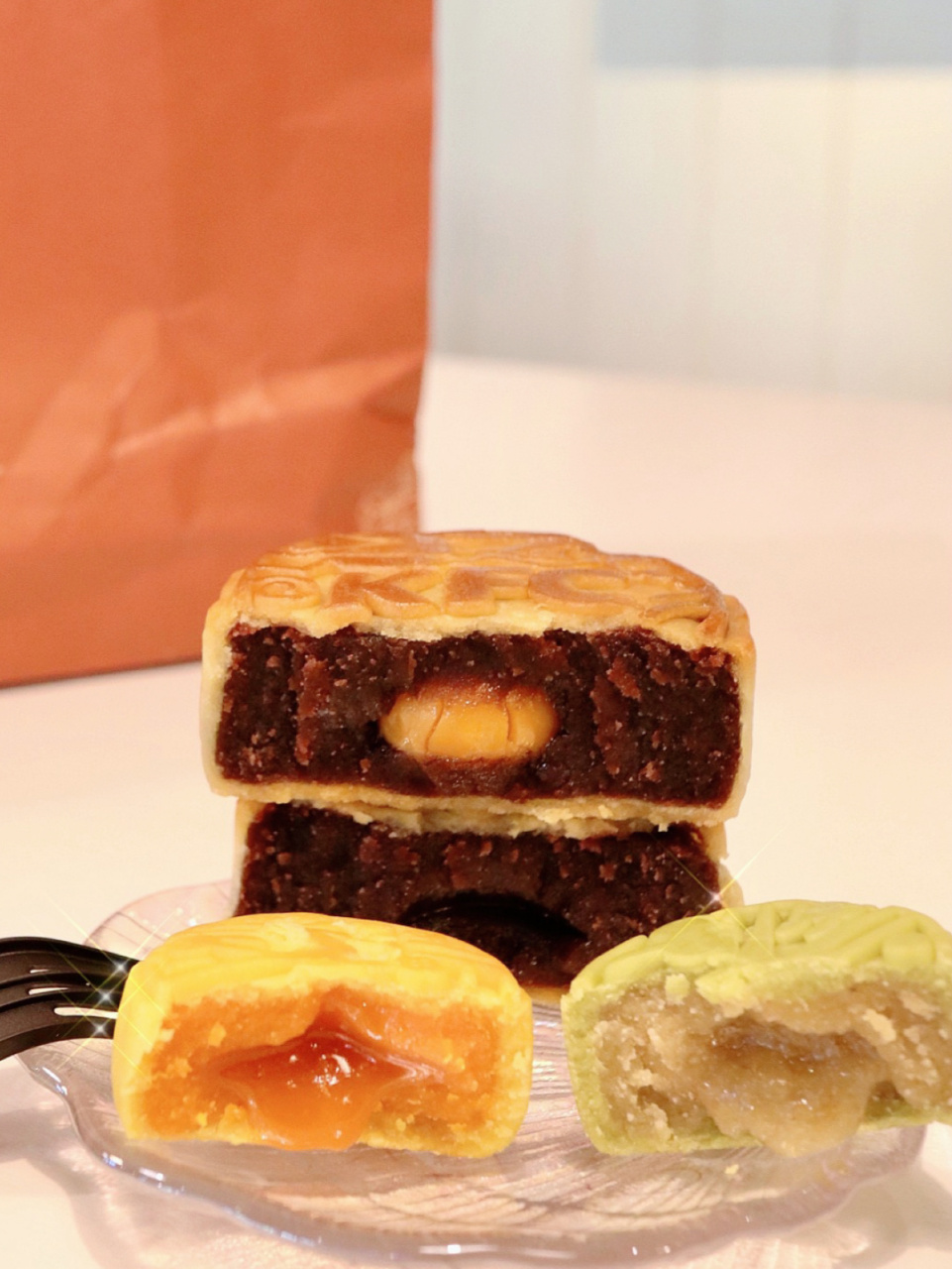 宫侯中秋99肯德基首款月饼抢先测评75 909090 so lucky!