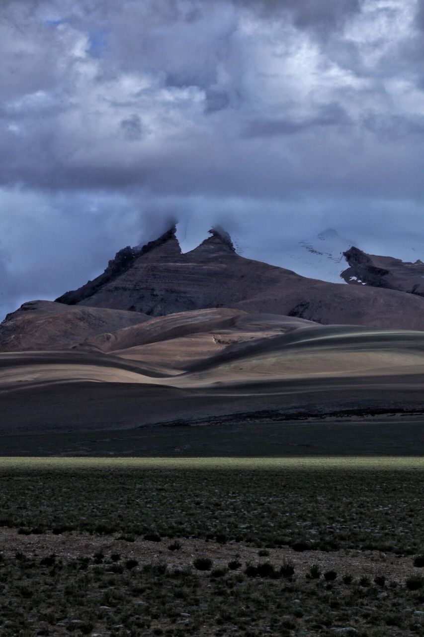 曲登尼玛冰川|最美冰川湖·自驾及徒步路书 07曲登尼玛冰川位于岗巴