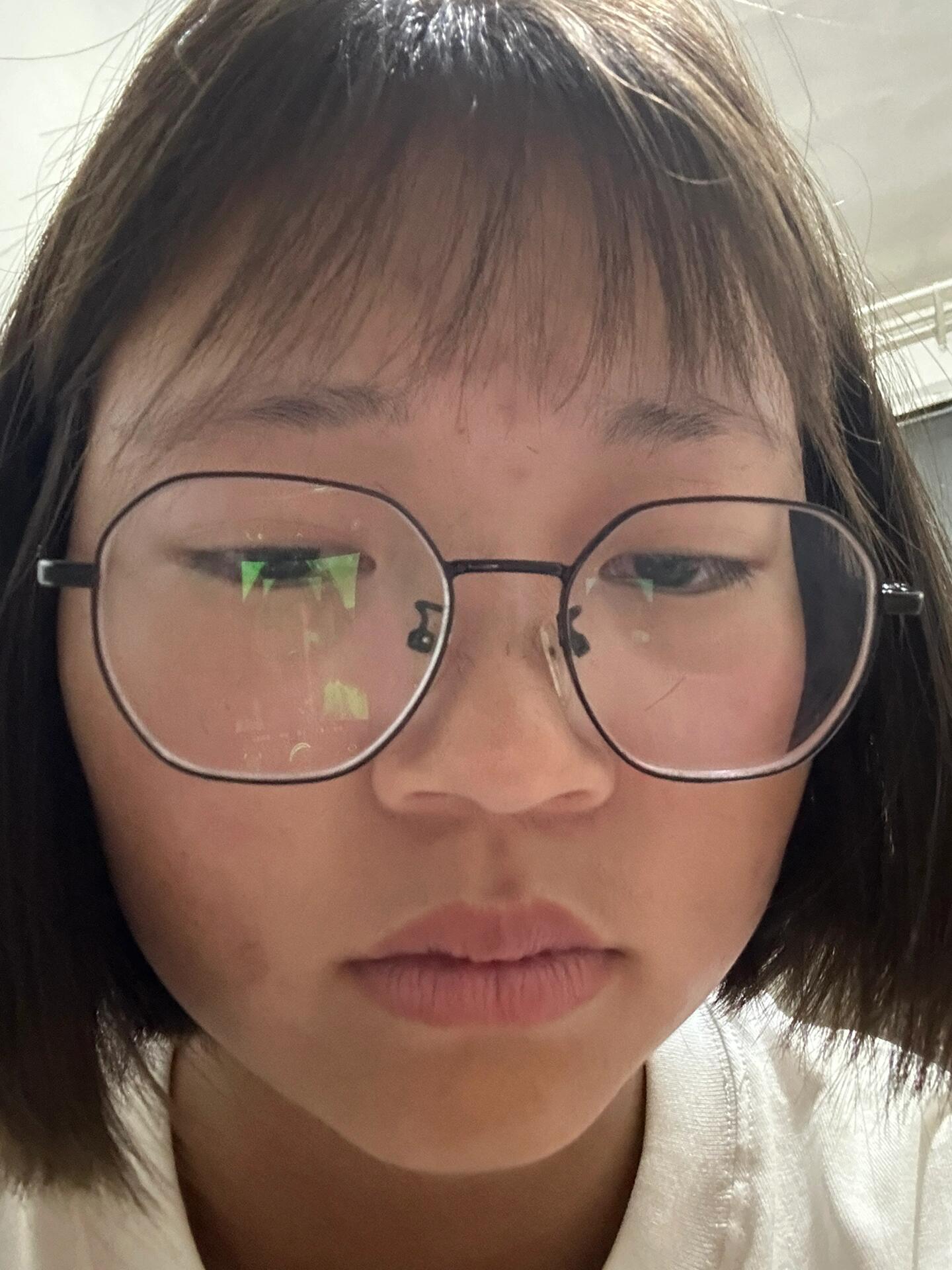 短发|普通人 方圆脸最好不要剪这种短发 真的很丑 丑的睡不着