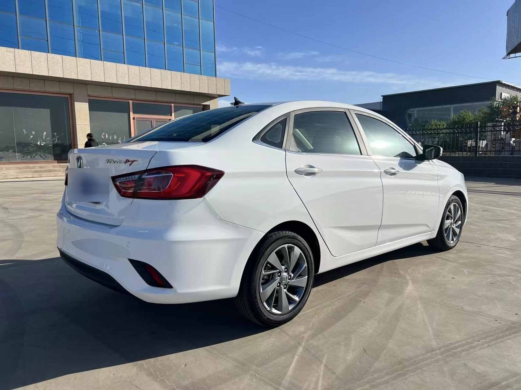 18年长安逸动dt  手动1.