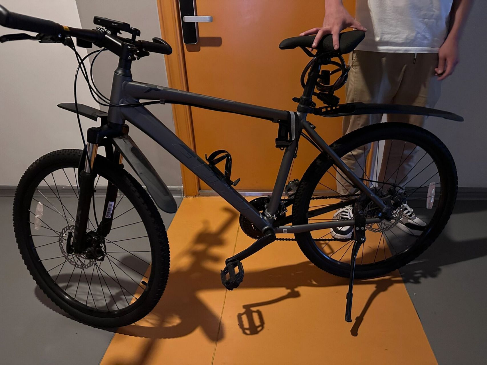 79捷安特atx660 /捷安特 捷安特atx660 m码 女生 自骑上下班 车况