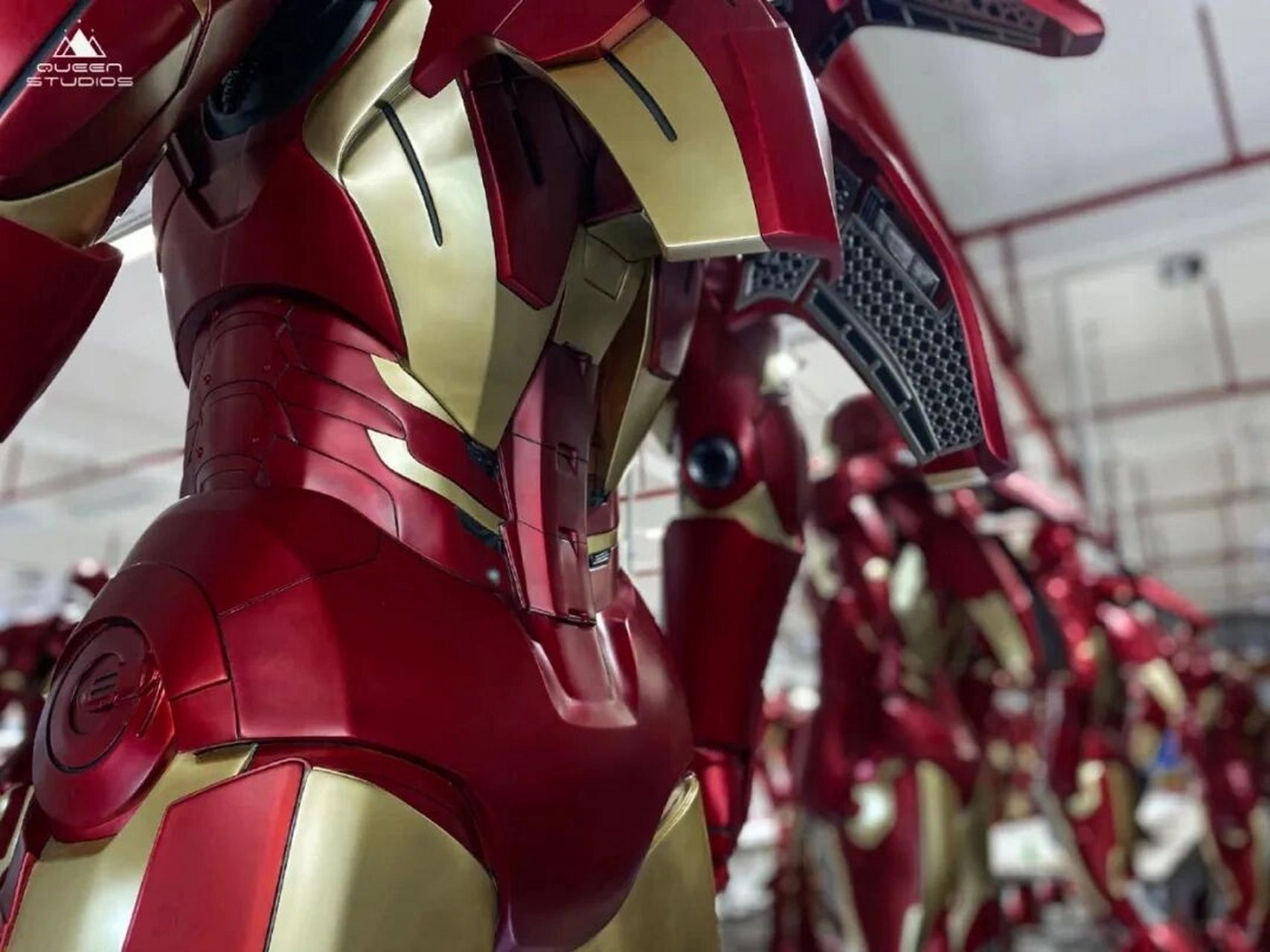 围观66888元的1/1钢铁侠mk7大军!