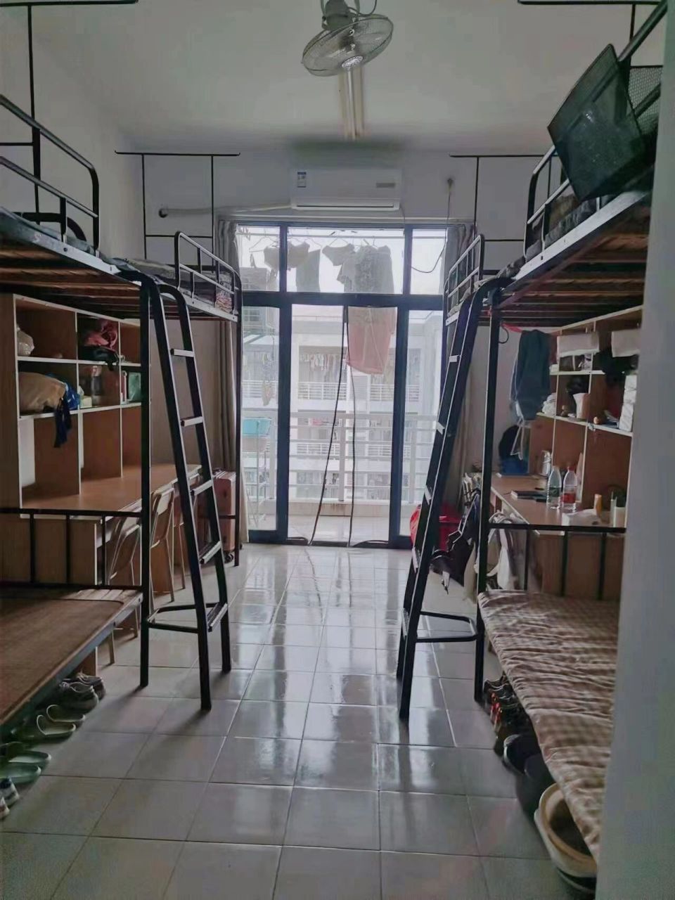 浙金院宿舍来啦97979797 浙江金融职业学院宿舍分为三个部分