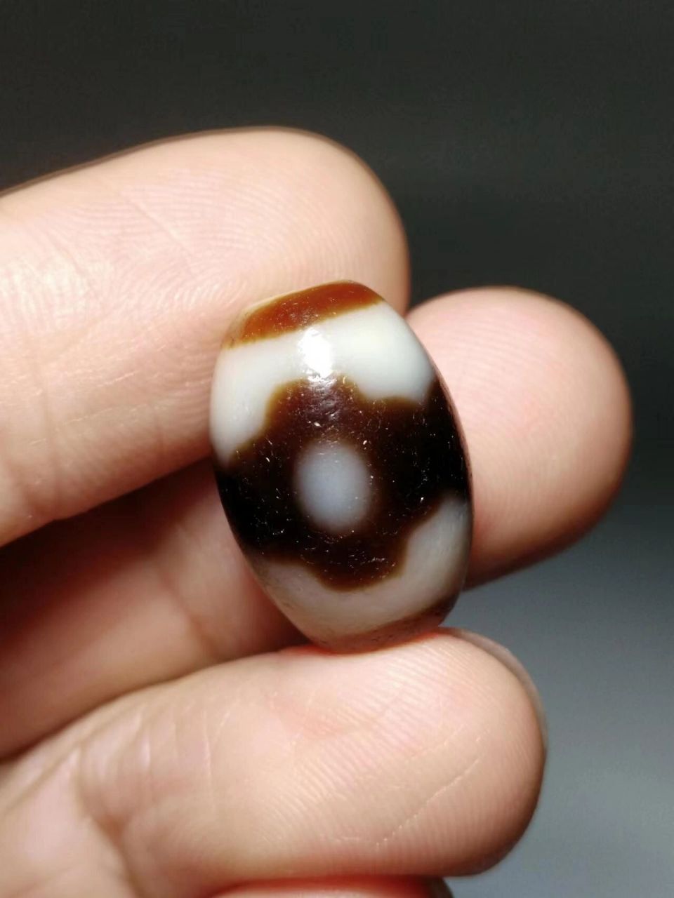 藏传至纯达洛坦城三眼天珠20090 高油润藏传达洛坦城三眼天珠 通体