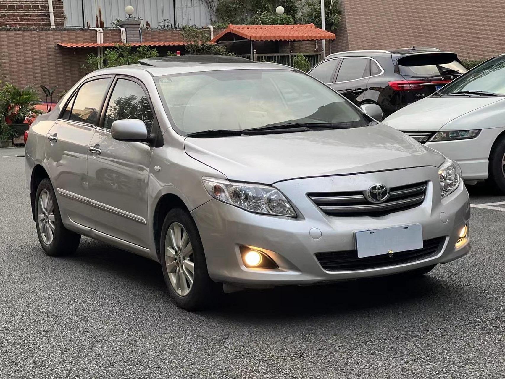 08年金标卡罗拉1.