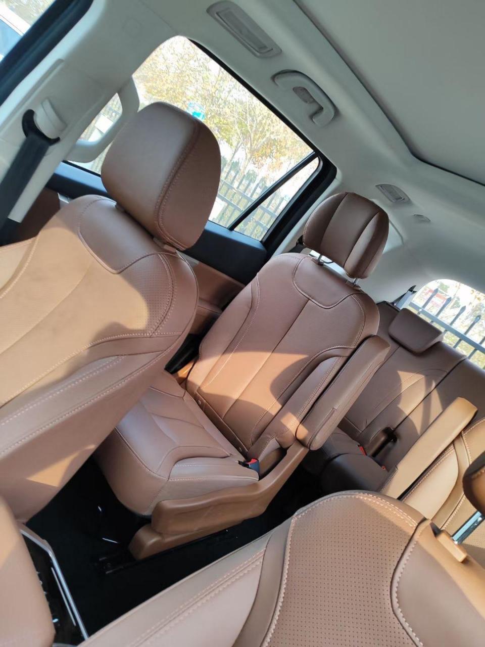 2023款海马7x,1.5t自动舒适型7座商务车,指导价12.