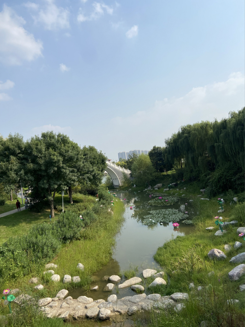 郑州园博园 郑州园博园 地址:河南省郑州市新郑市航空港经济综合实验