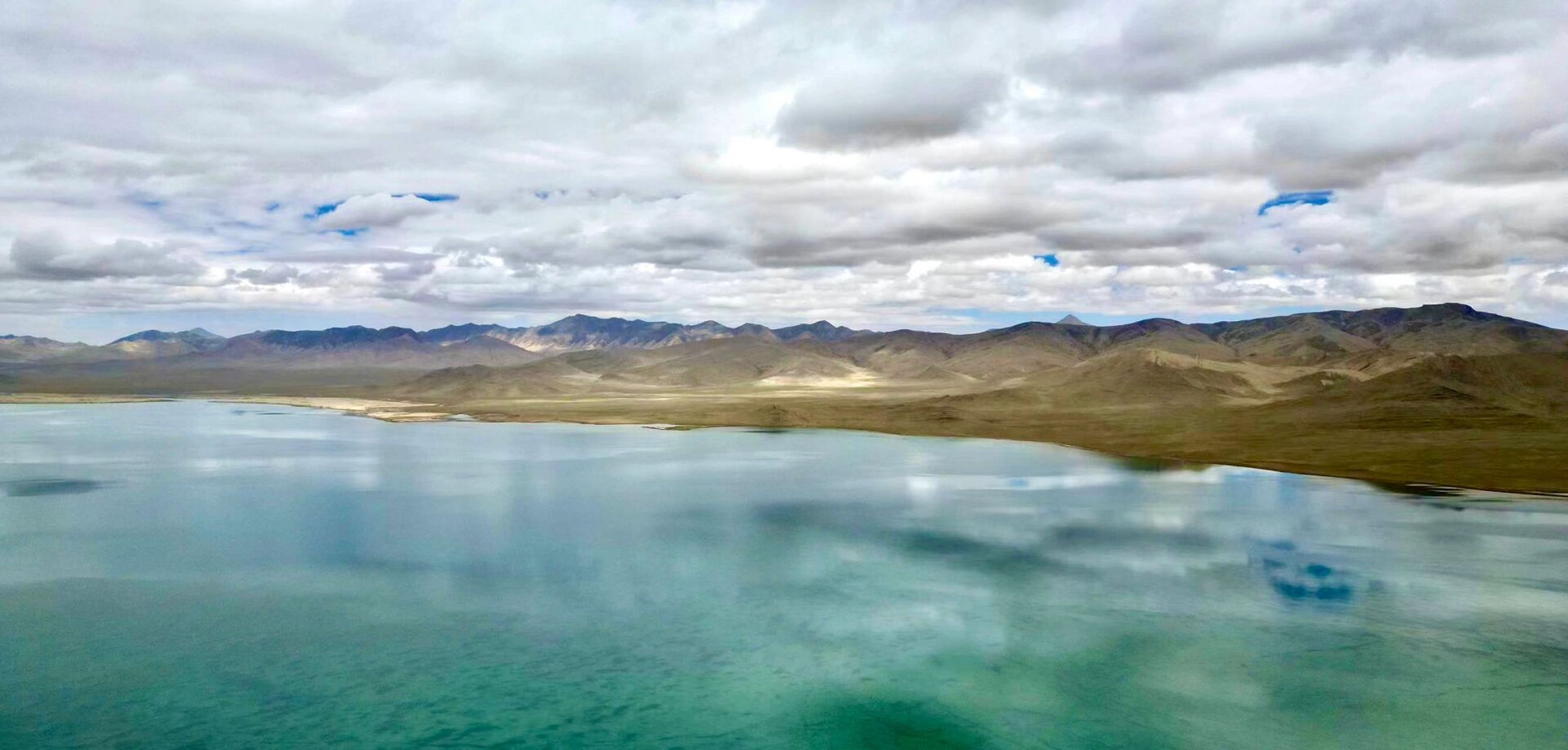 玉珠峰观景台-西王母瑶池 早上8点包车出发的,早点不容易堵车,晚了怕