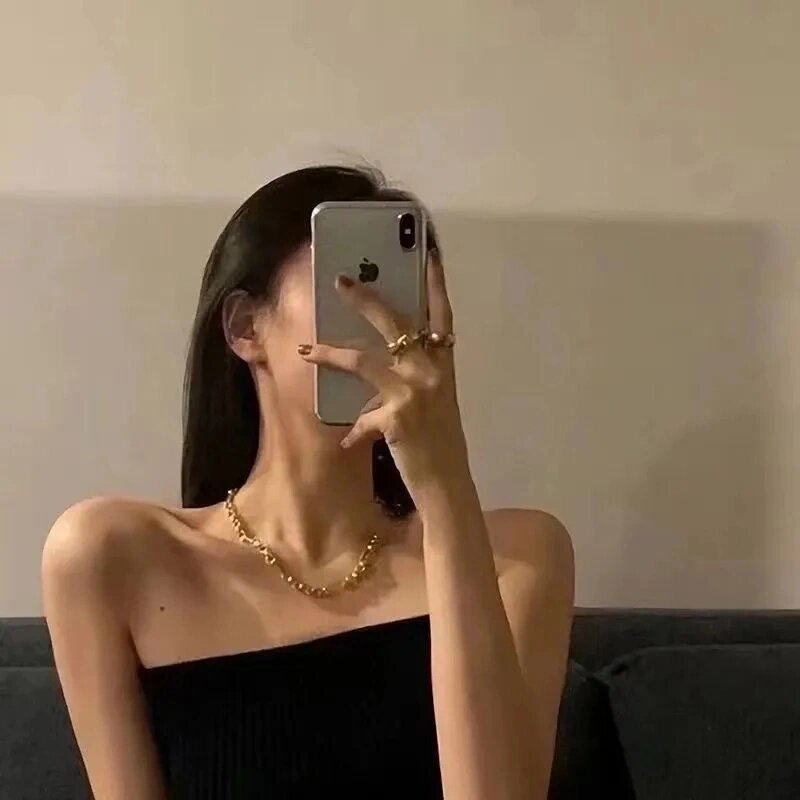 手机遮脸侧颜女生头像合集