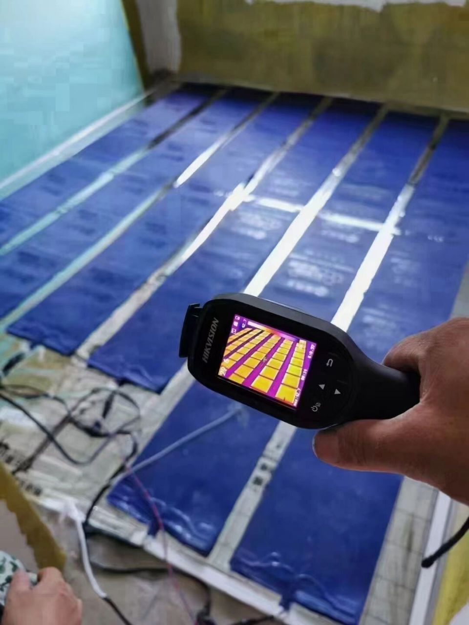 暖玛士石墨烯健康地暖 教你如何选择地暖 11566升温要快的,节省能