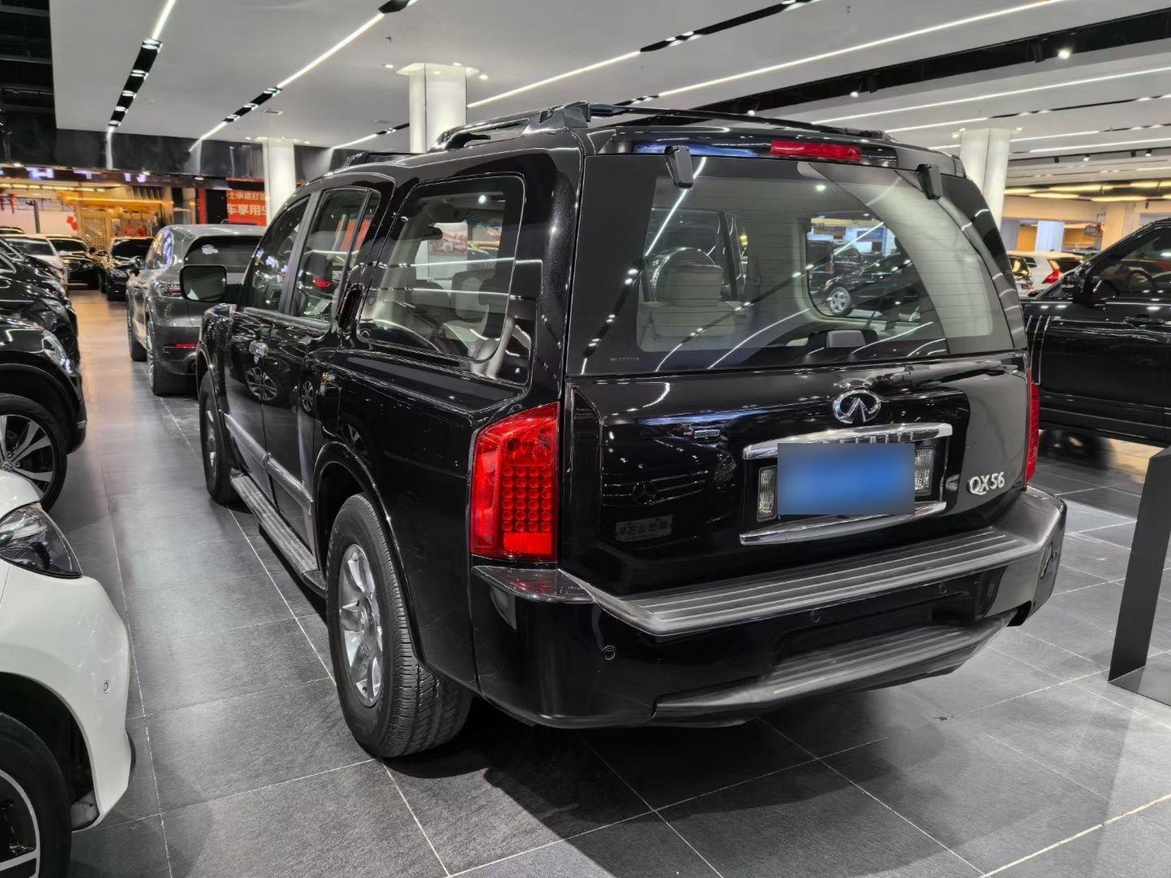 稀有极品老古董 06年英菲尼迪qx56 5.