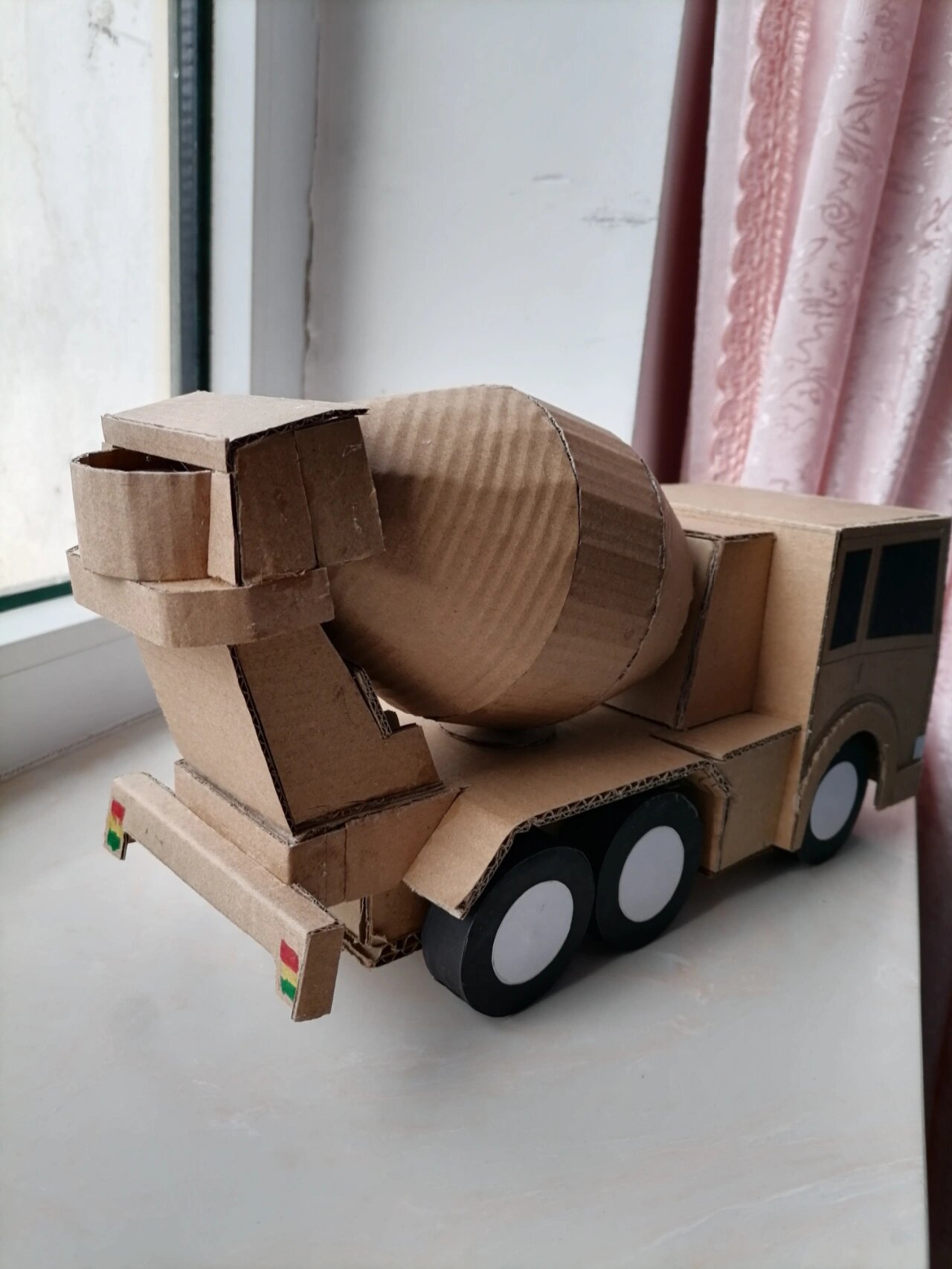 手工制作的搅拌车