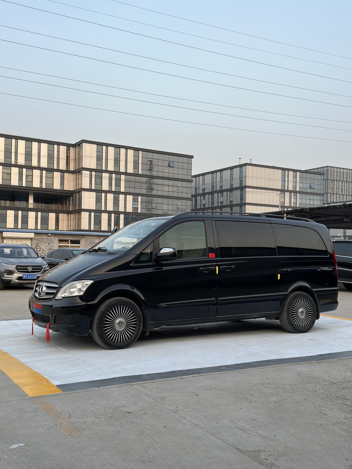 奔驰长途客车