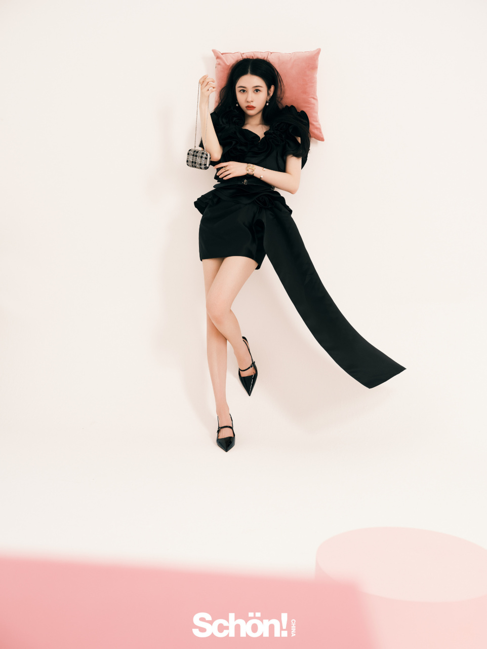 邱淑贞女儿沈月,好看吗?